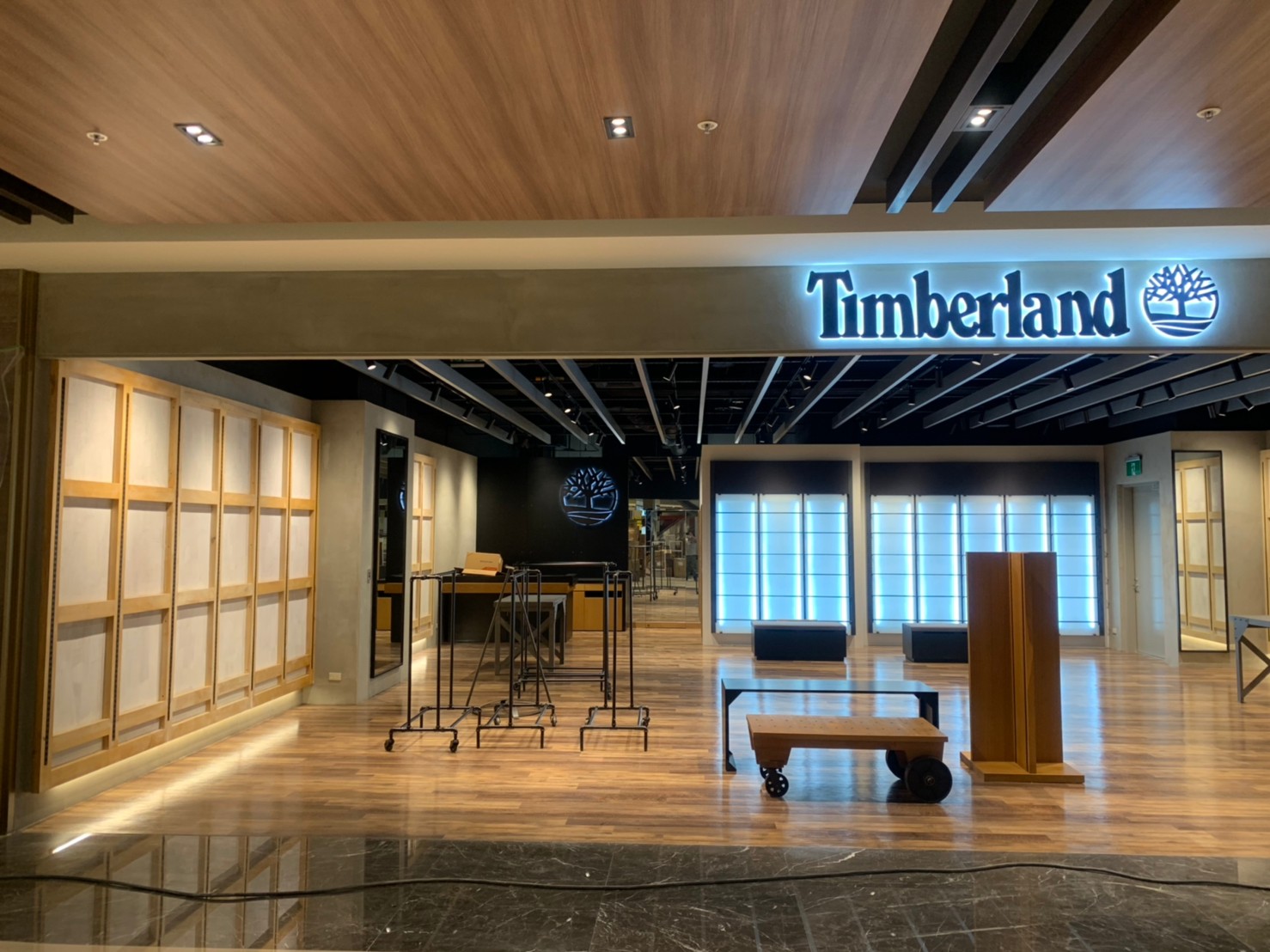 商業空間-Timberland