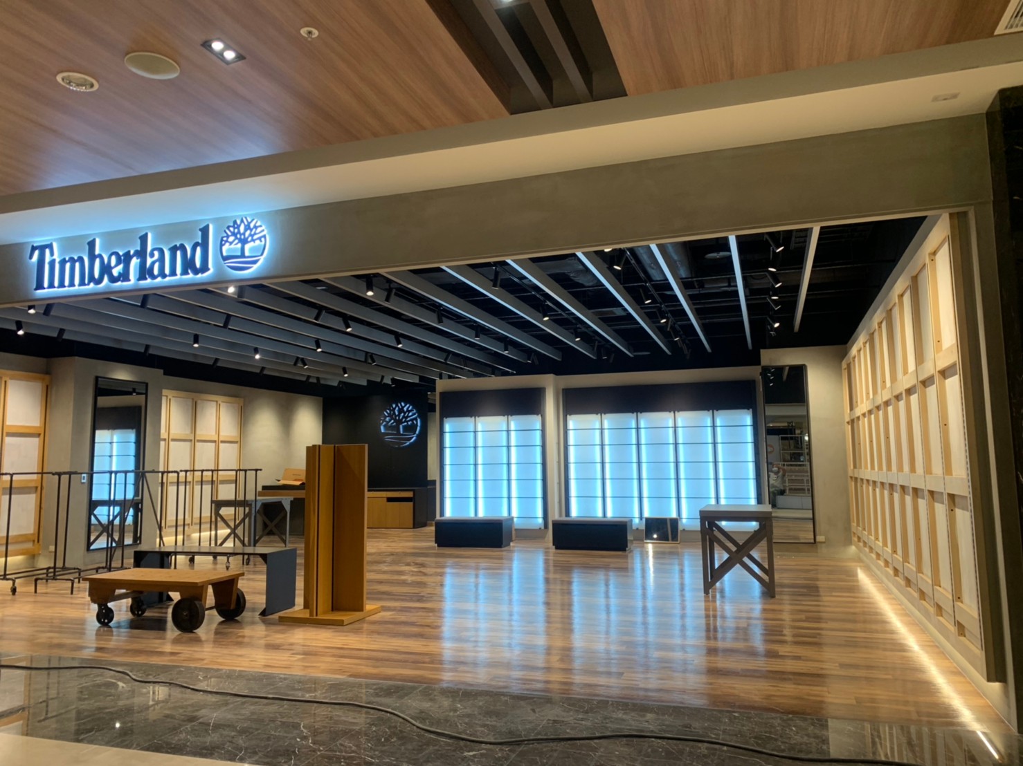 商業空間-Timberland